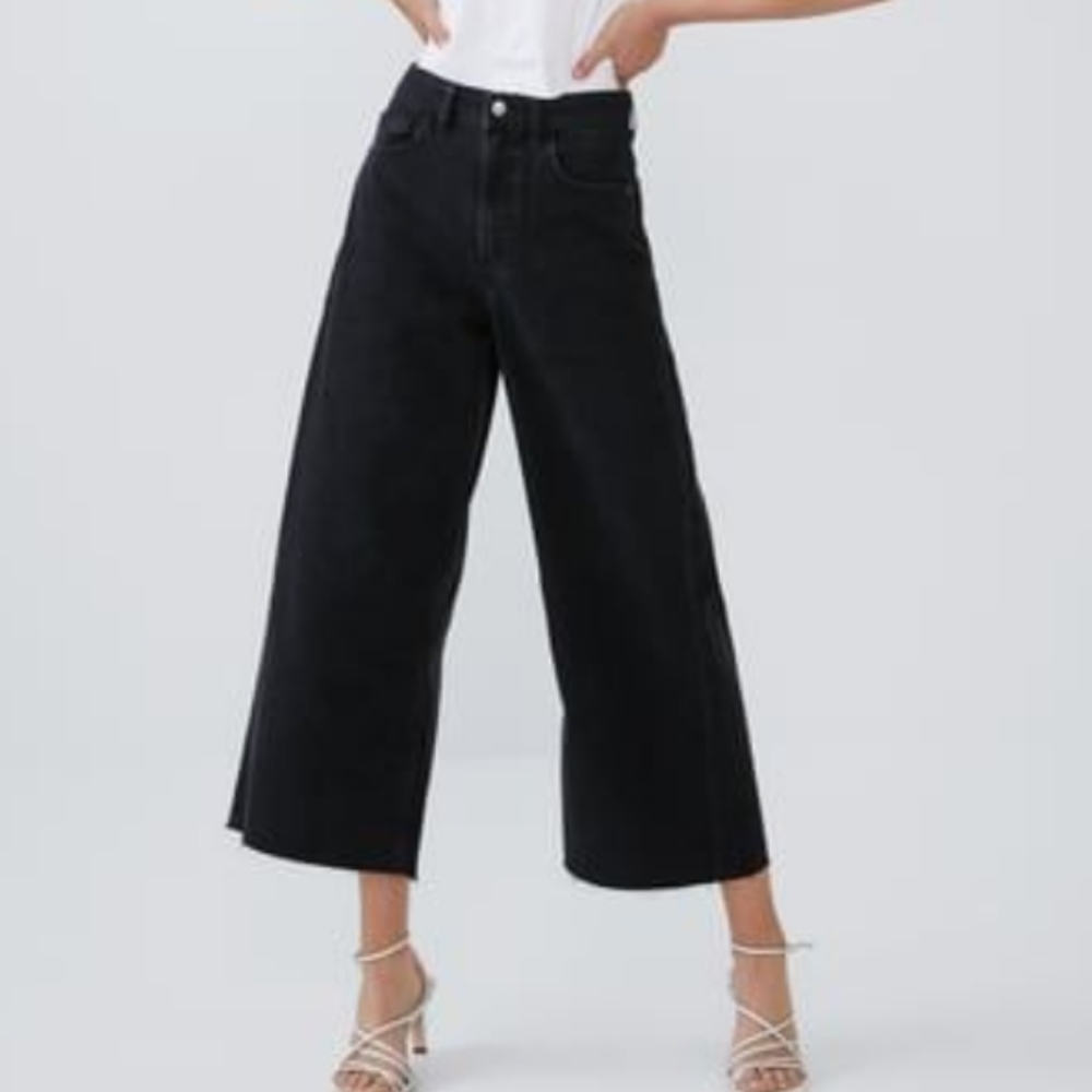 Zara Raw Hem Crop Culotte Jeans
